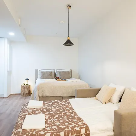 Master Center By Booklapland *